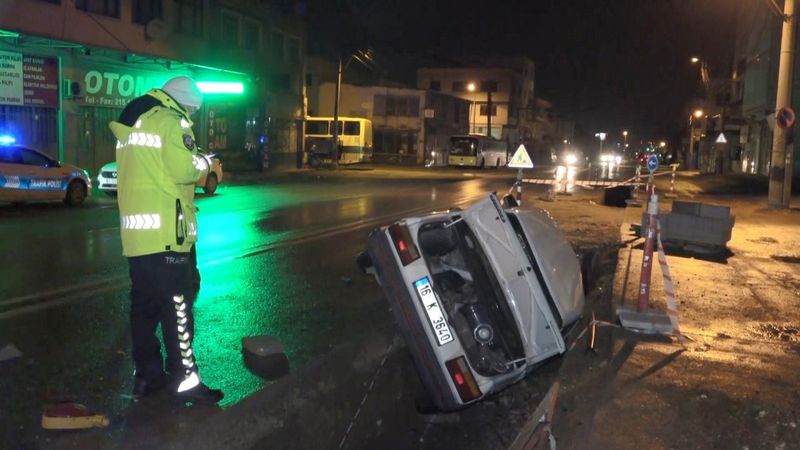 Bursa'da boş yolda kaza