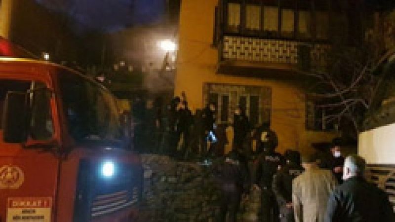 Karabük’te 'yanıyorum' diye bağıran ağabeyini kurtardı