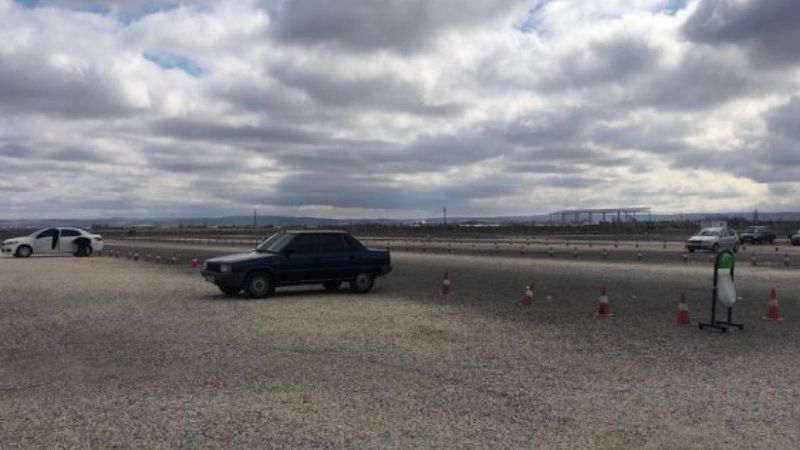 Eskişehir'deki oto pazarı boş kaldı