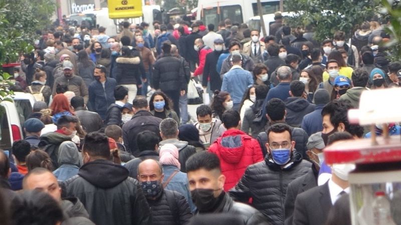 İstiklal Caddesi’ne girişler kapatıldı