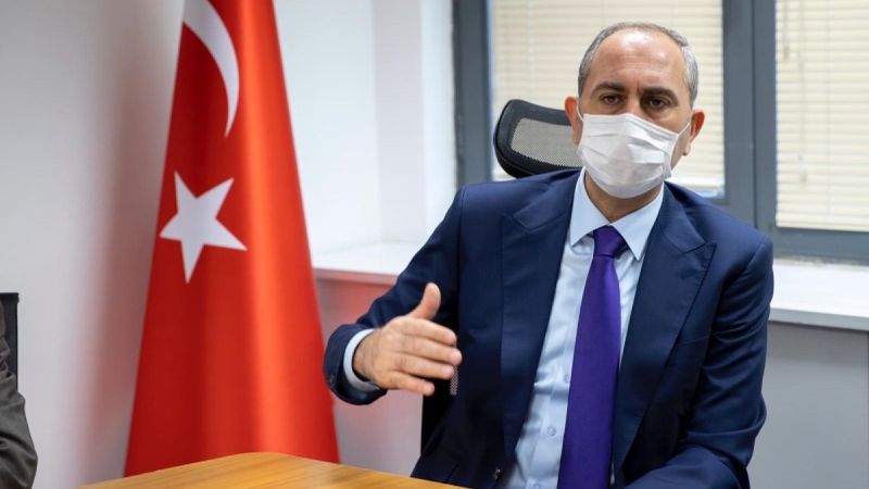 Abdulhamit Gül: Bugün darbecileri yargılayan bir yargı var