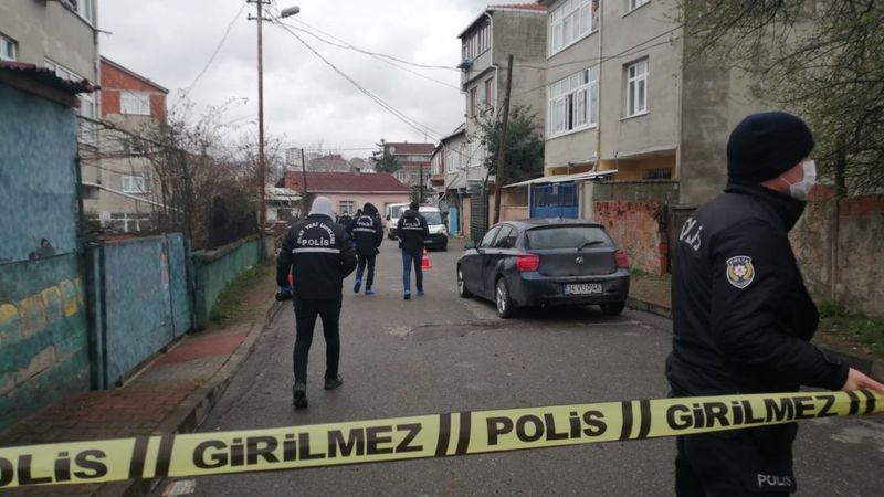 Sultanbeyli’de miras kavgası: Amca yeğenlerine kurşun yağdırdı