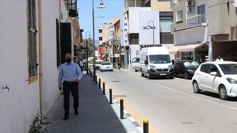 KKTC’de ev karantinası başlıyor