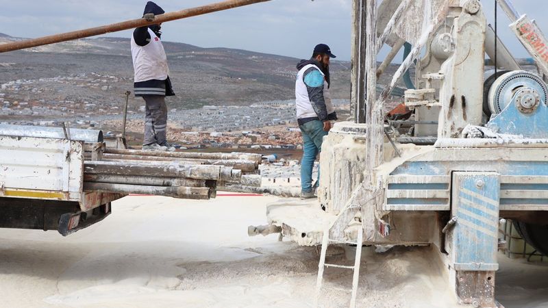 Suriye’deki kamplar suya kavuşuyor