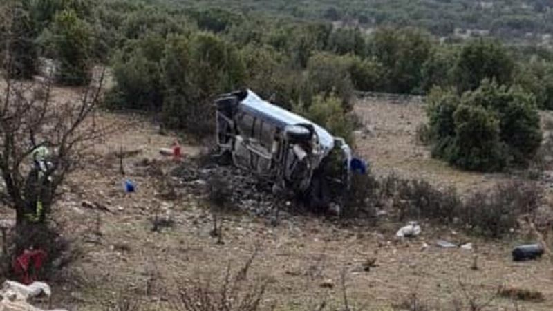 Denizli'de otomobil takla attı: 2 ölü, 3 yaralı