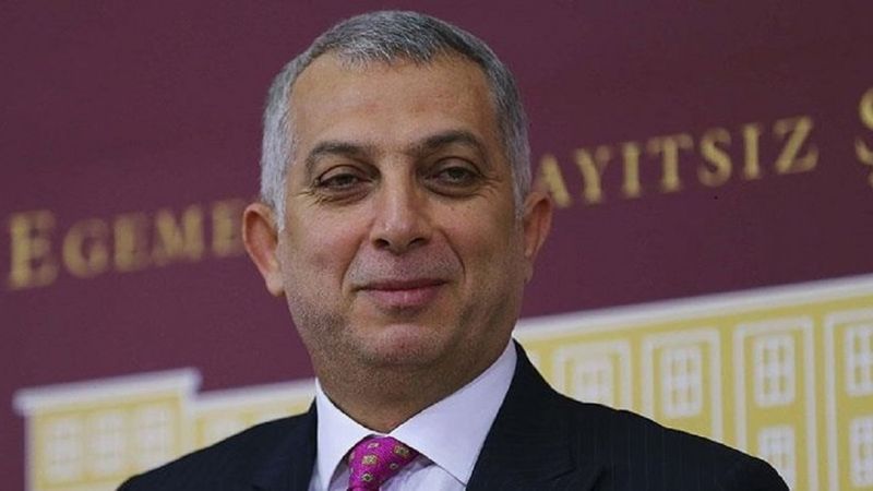 Metin Külünk kimdir? AK Parti MKYK üyesi Metin Külünk hakkında bilgiler..