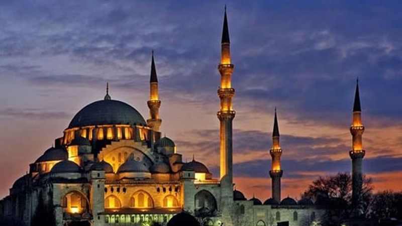 Berat Kandili’nde oruç tutulur mu? Berat Kandili orucu ne zaman, kaç gün tutulur?