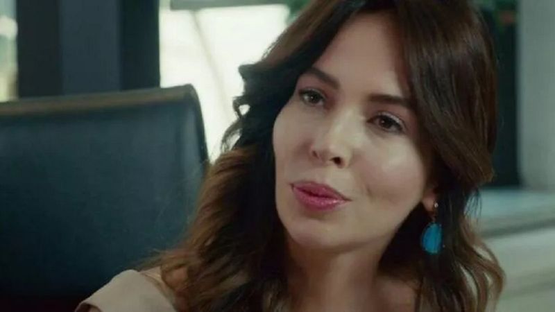 Kırmızı Oda Nihal karakteri kimdir, hikayesi nedir? Esra Ronabar kimdir? Esra Ronabar hakkında bilgiler..