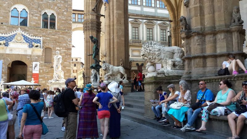 AB’de turizm yarıya indi