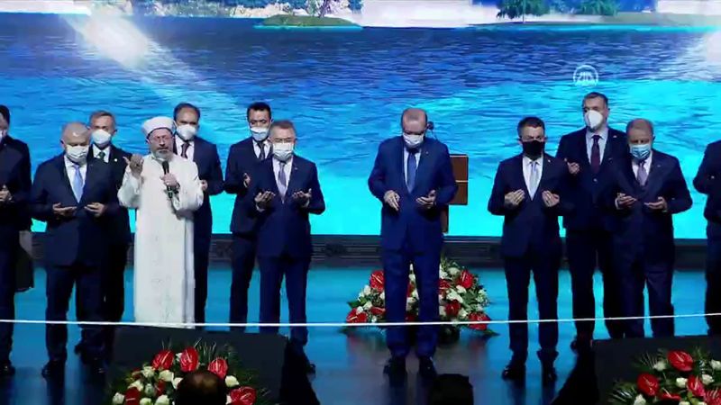 Cumhurbaşkanı Erdoğan, 363 tesisi duayla açtı