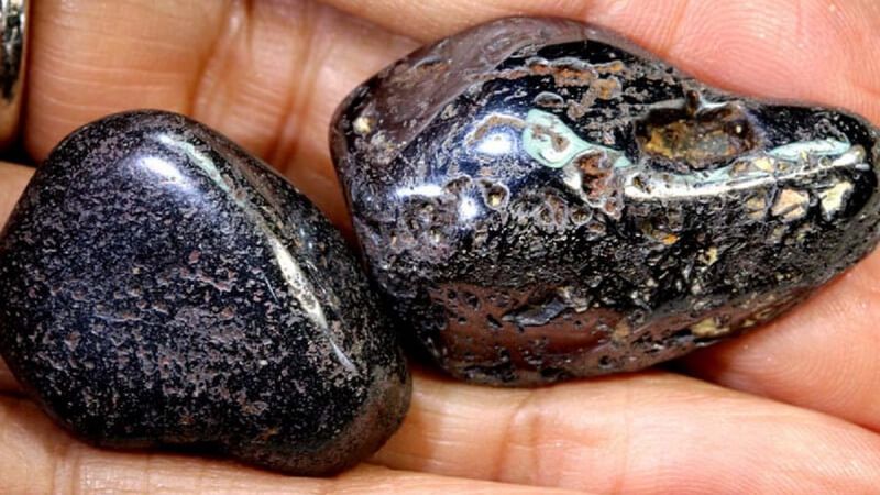 Sakinleştirici özellikli: Hematit taşı nedir? Hematit taşının faydaları nelerdir, nerelerde bulunur?