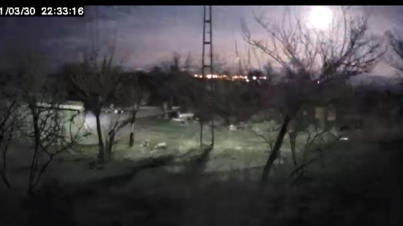 Kayseri'de gökyüzünü aydınlatan esrarengiz ışık hüzmesi