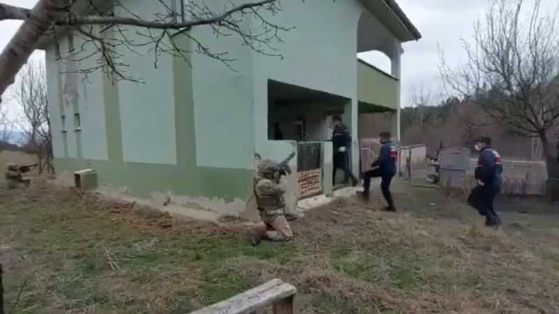 Kastamonu’da DEAŞ operasyonu: 3 gözaltı