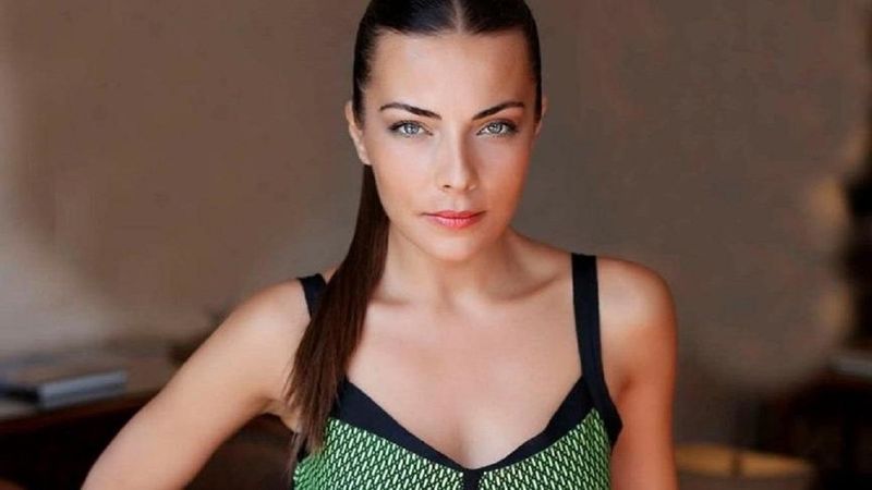 Burcu Kara kimdir? Burcu Kara kaç yaşında, nereli ve evli mi? Burcu Kara hakkında bilgiler..