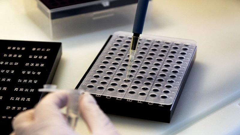 Sinovac aşısı ne kadar etkili? İki doz aşı zorunlu mu?