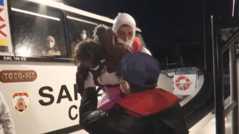 Alman kanalı ZDF, Yunanistan'ın mültecilere yaptığı zulmü görüntüledi