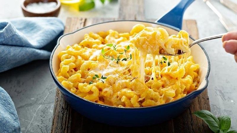 Mac and cheese nasıl yapılır, malzemeleri nelerdir? Mac and cheese tarifi..
