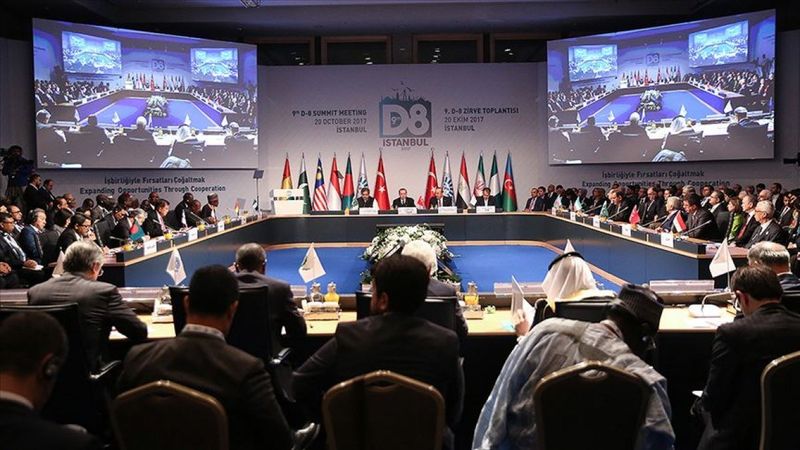 D-8 Teşkilatı'nın 10 yıllık yol haritası kabul edildi