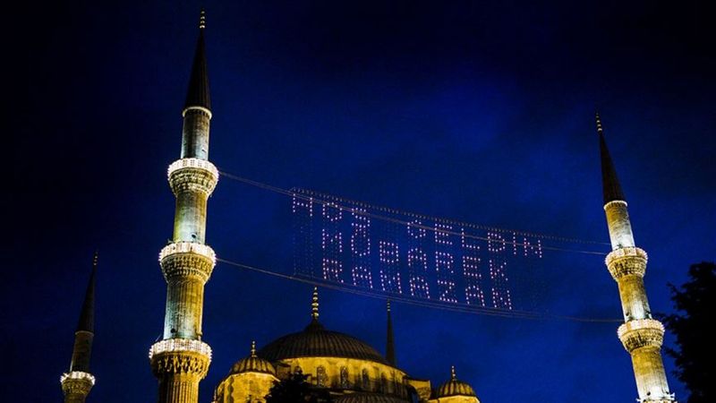 Diyanet, 8 bin 600 yerleşim yerinin imsakiyesini paylaştı