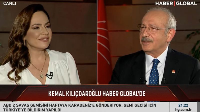 Kemal Kılıçdaroğlu'ndan Buket Aydın'a: Gülüşünüz şans getiriyor