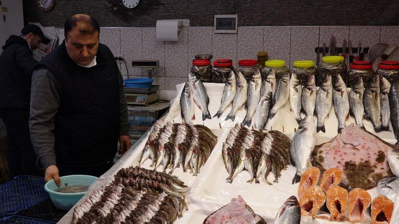 Trabzon'da tezgahlar kültür balıklarına kaldı
