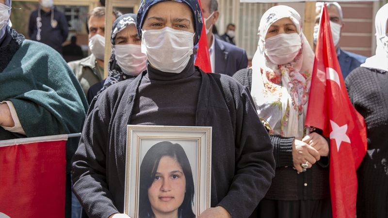 Evlat nöbetinde 587’nci gün: Bir aile daha katıldı