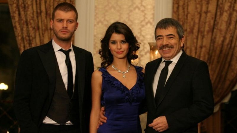 Aşk-ı Memnu neden yok? Aşk-ı Memnu dizisi yayından mı kaldırıldı?