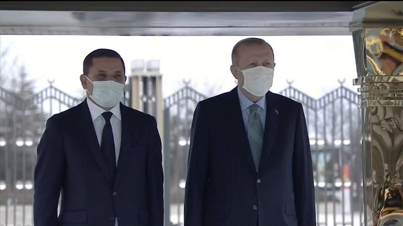 Beştepe'de Erdoğan - Dibeybe görüşmesi