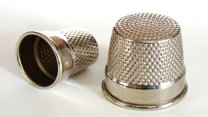 Yüksük nedir, ne demek? TDK yüksük kelimesinin anlamı..