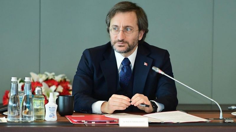 Fahrettin Altun: Kaybolan tek bir kuruşumuz dahi yok