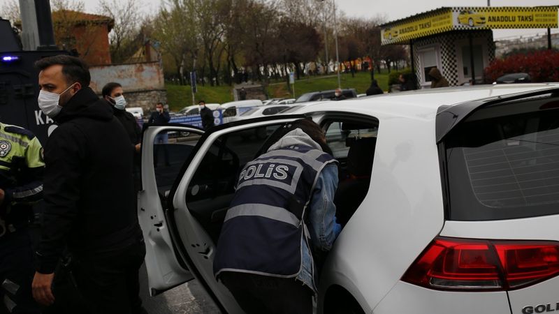 Şişli'de özel harekat destekli dev asayiş denetimi