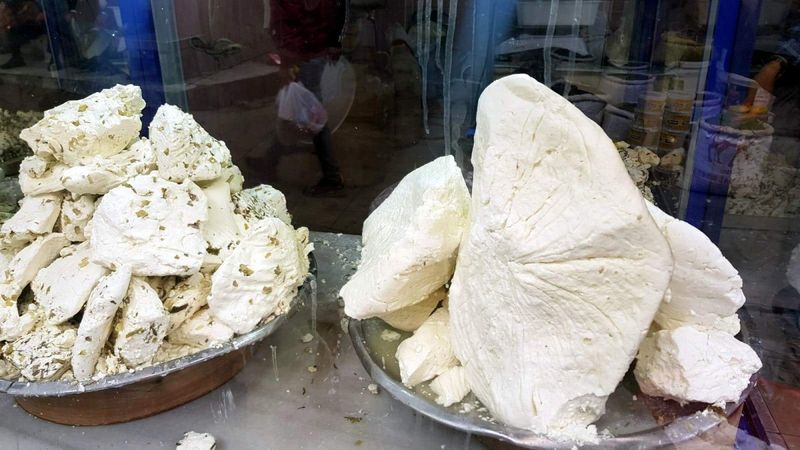 Siirt'in meşhur peyniri satışa çıktı