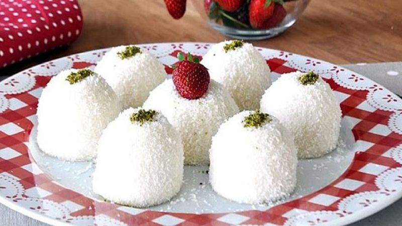 Sürprizi içinde: Kemalpaşalı fincan tatlısı