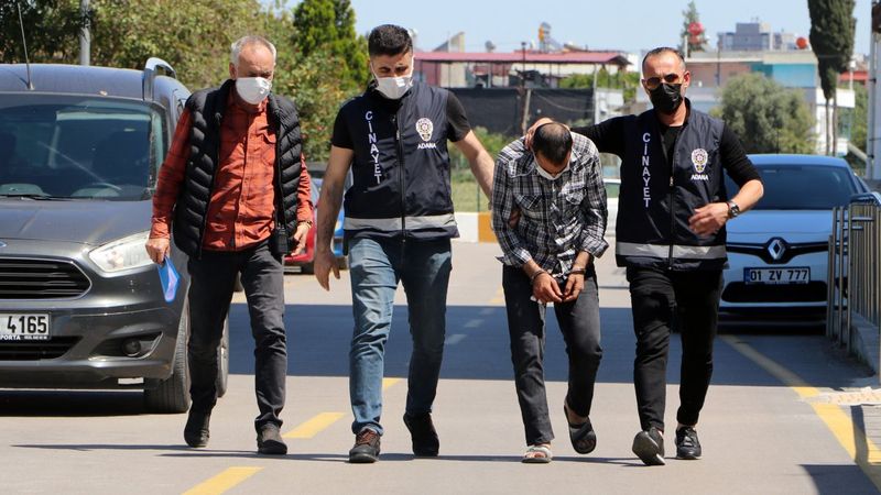 Adana'da babası ve ağabeyini 'uyuşturucu' yüzünden öldürdü
