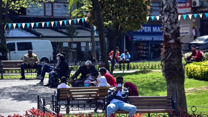 İstanbul'da parklar doldu