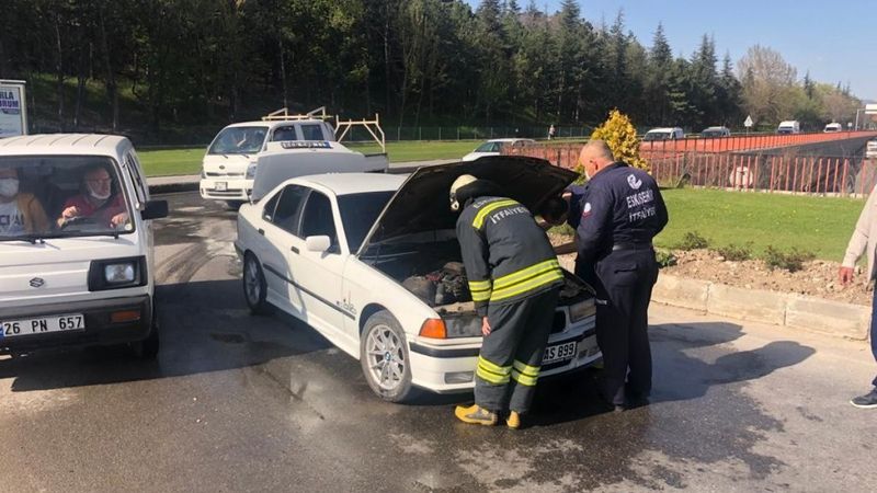 Eskişehir’de seyir halindeki araçta yangın