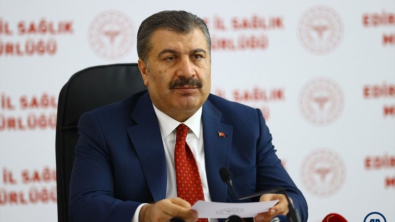 Bakan Koca, 18 yaş üstünün ne zaman aşı olacağını açıkladı