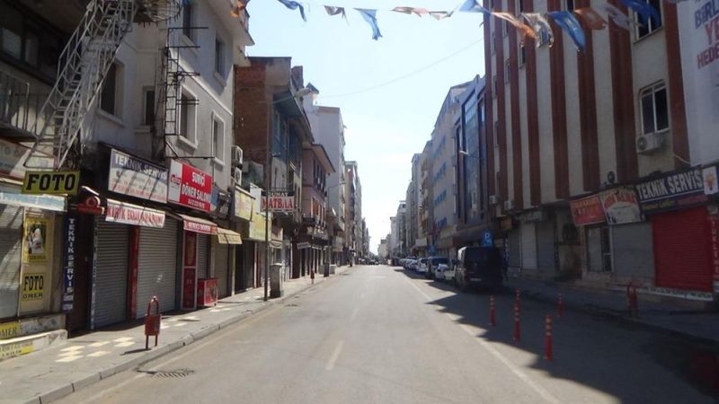 Diyarbakır'da tam kapanma sessizliği