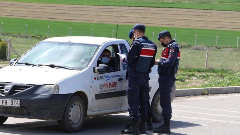 Çorum'da kapanma kapsamında denetimler devam ediyor