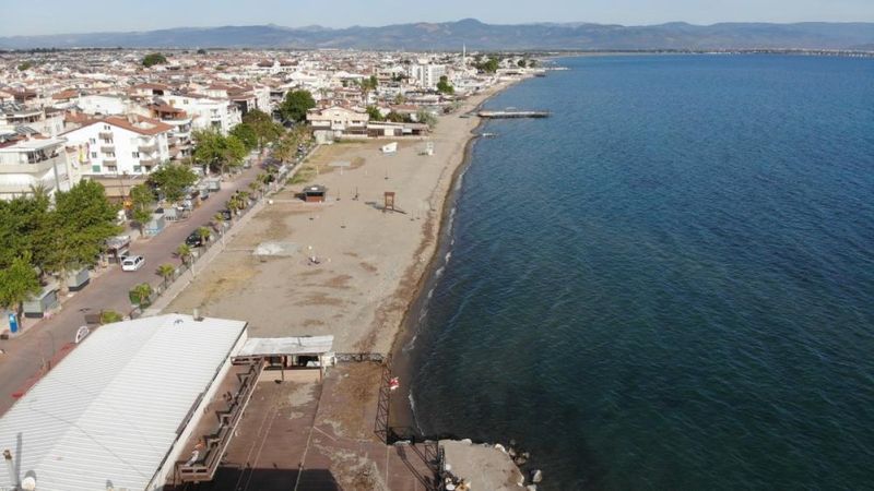 Balıkesir'de plajlar boş kaldı