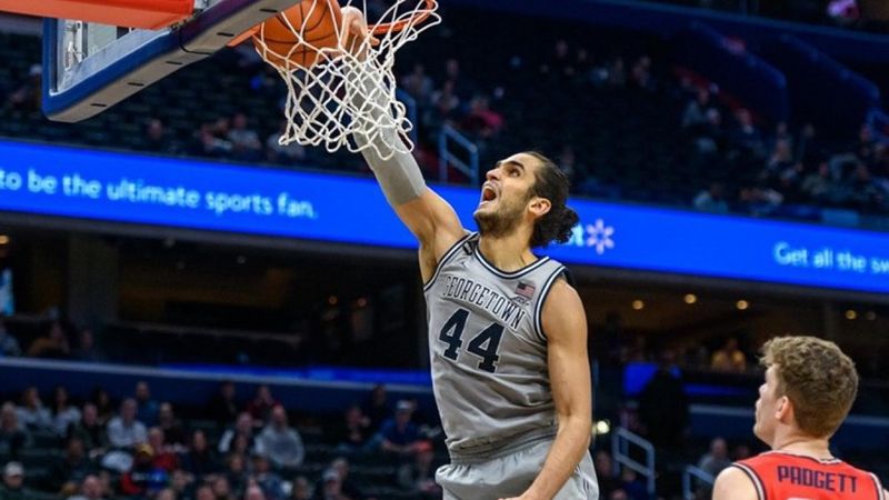 NBA kulübü Miami Heat, Ömer Faruk Yurtseven ile anlaştı