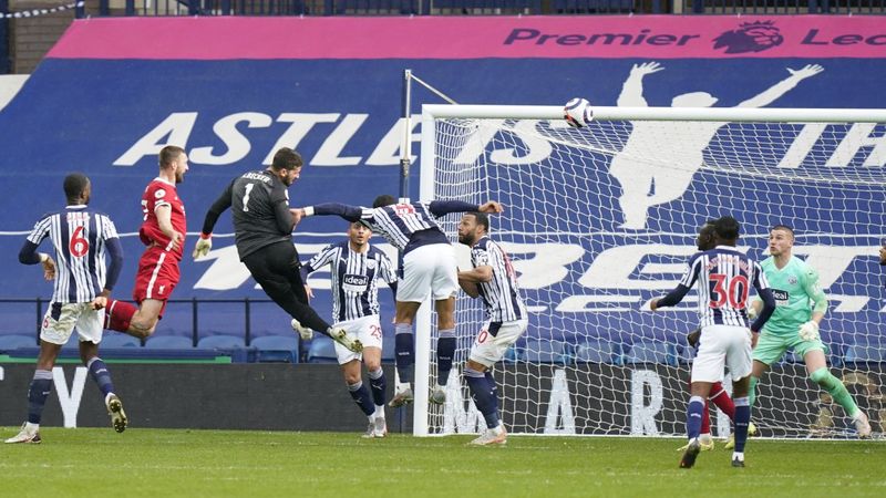 Premier Lig'de Liverpool, kaleci Alisson'un golüyle son dakikada kazandı