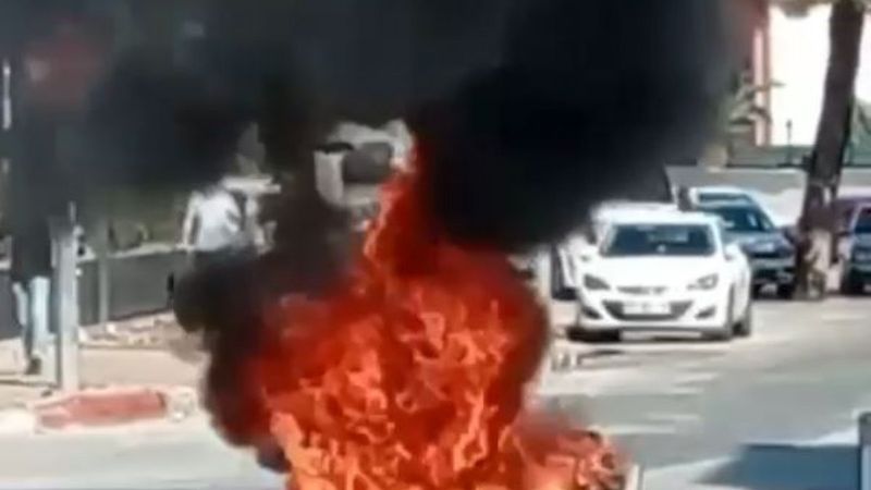 Antalya'da motosiklet alev alev yandı