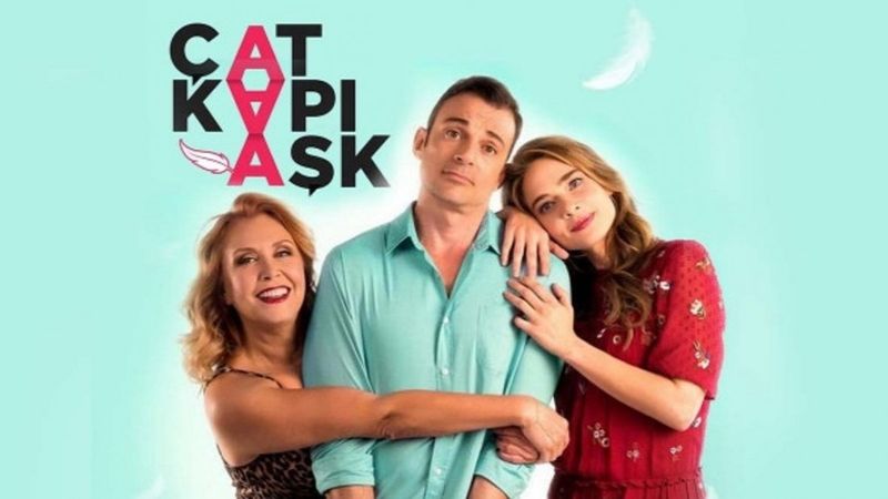 Çat Kapı Aşk filmi konusu nedir? Çat Kapı Aşk filmi oyuncu kadrosu..