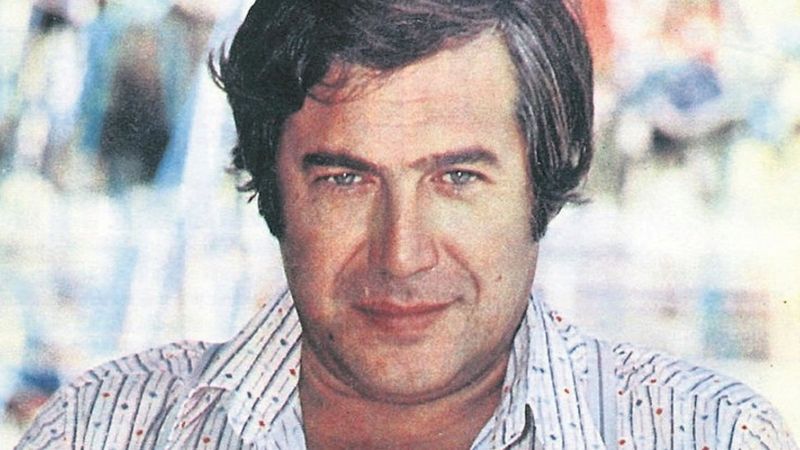 Türk pop müziğinin efkarlı sesi: Tanju Okan kimdir?