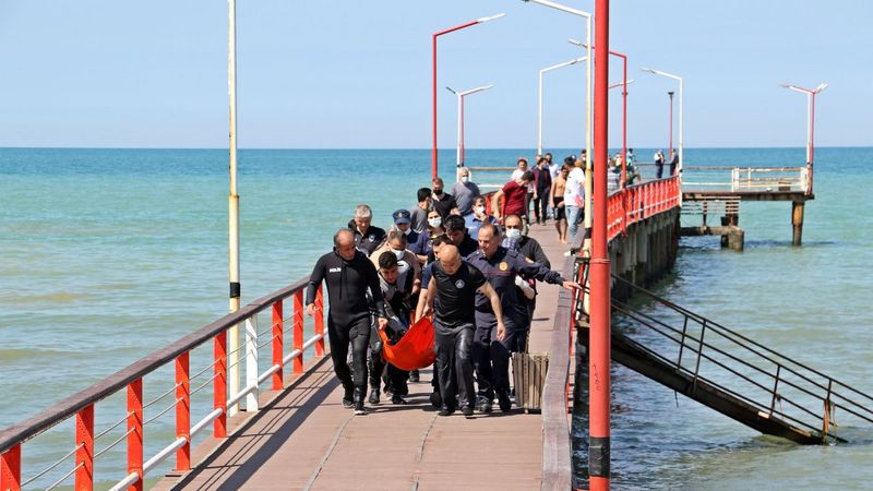 Samsun'da boğulma tehlikesi geçiren çocuk kurtarıldı