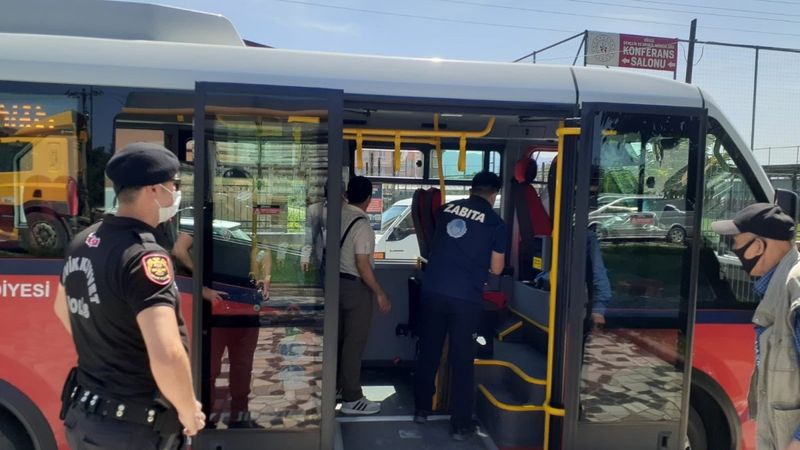 Düzce'de koronavirüs denetimleri devam ediyor