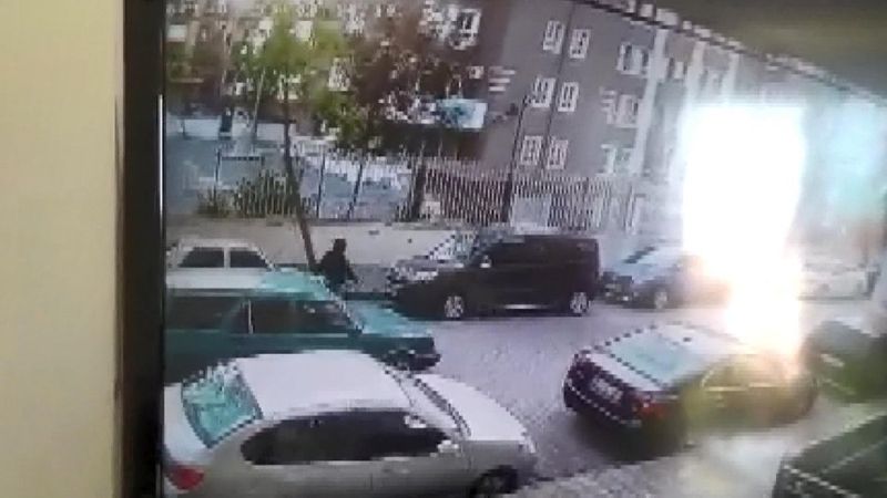 Avcılar’da Kartal ile gelip, Şahin’i çaldılar