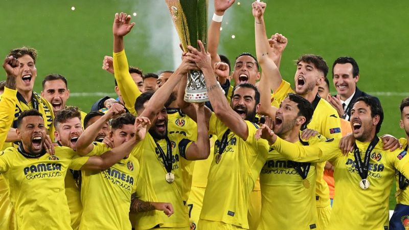 UEFA Avrupa Ligi Kupası'nın galibi Villarreal
