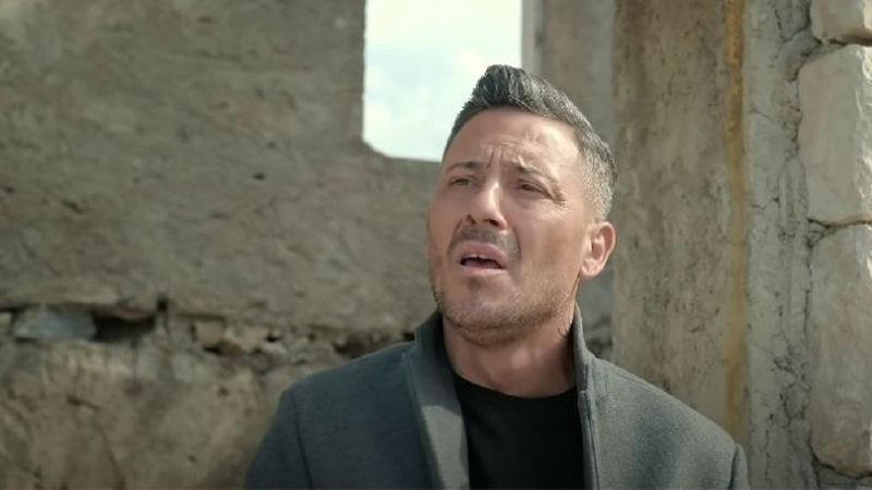 Şahin Özlem kimdir? Şarkılar Bizi Söyler konuğu Şahin Özlem hakkında bilgiler..